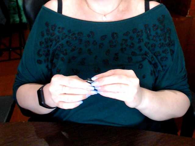 Alisa1917's BongaCams show and profile