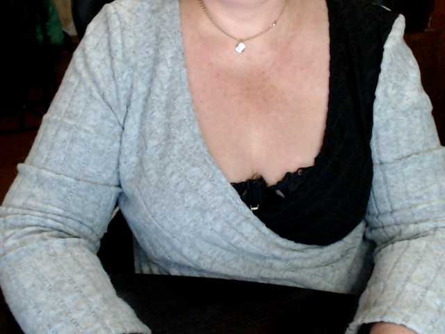 Alisa1917's BongaCams show and profile