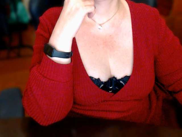 Alisa1917's BongaCams show and profile