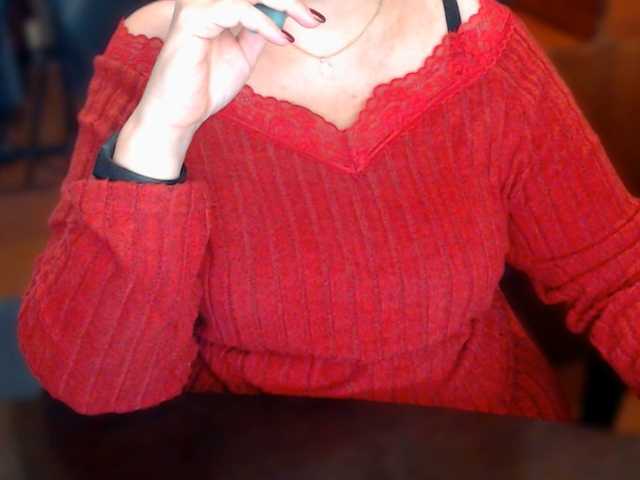 Alisa1917's BongaCams show and profile