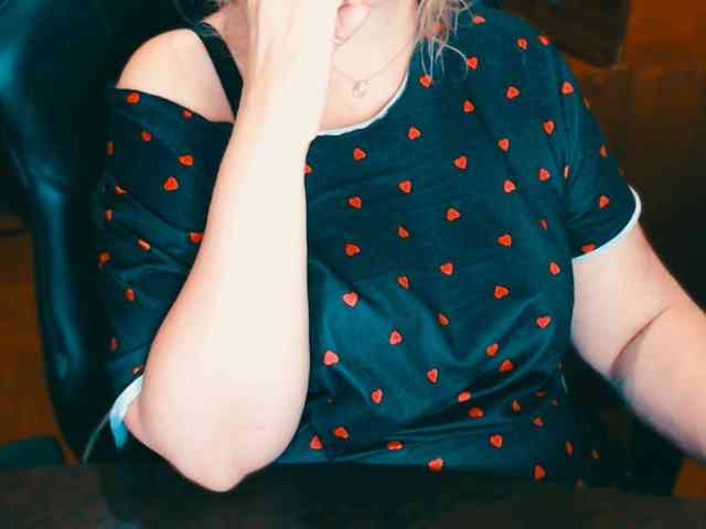 Alisa1917 webcam