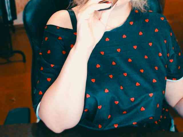 Alisa1917 webcam