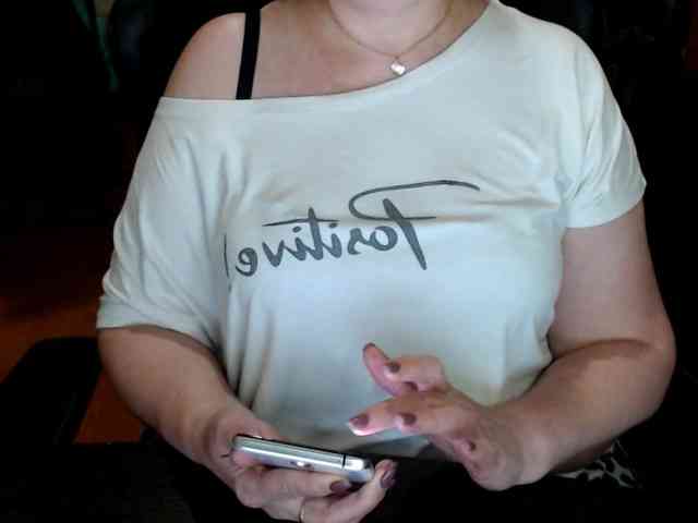 Alisa1917 Live Webcam on BongaCams