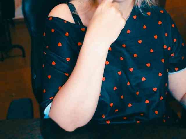 Alisa1917 webcam