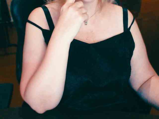Alisa1917 webcam