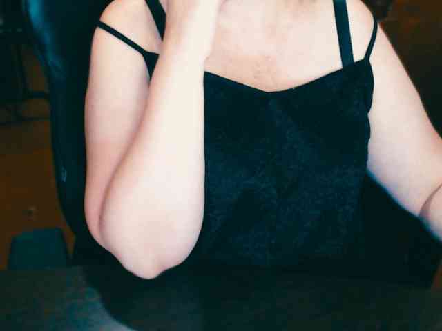 Alisa1917 webcam