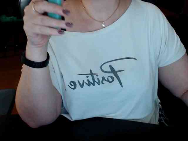 Alisa1917 Live Webcam on BongaCams