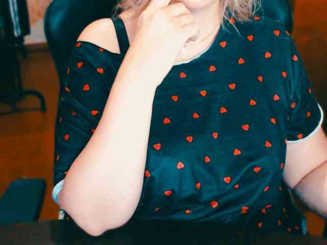 Alisa1917 webcam