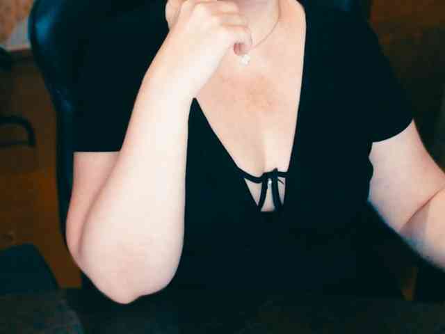 Alisa1917 webcam