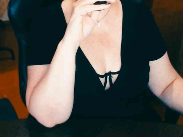 Alisa1917 webcam