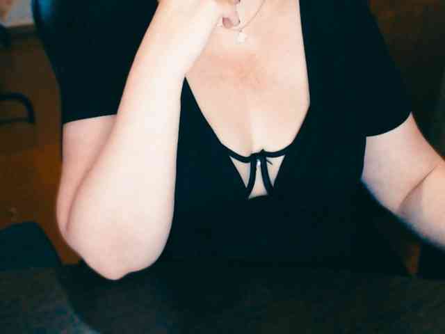 Alisa1917 webcam