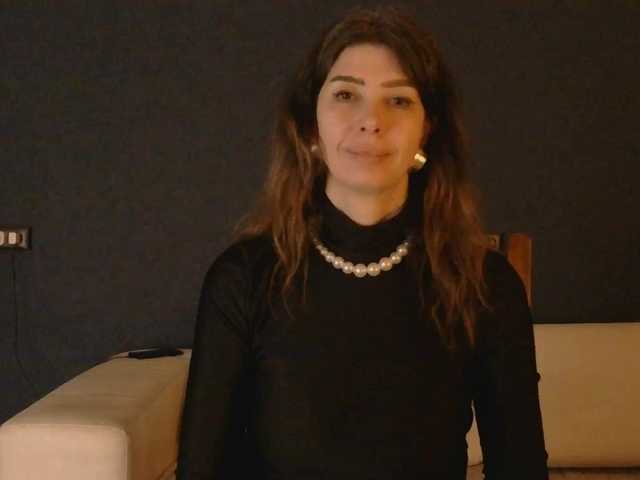 RoxySkyBlue's BongaCams show and profile