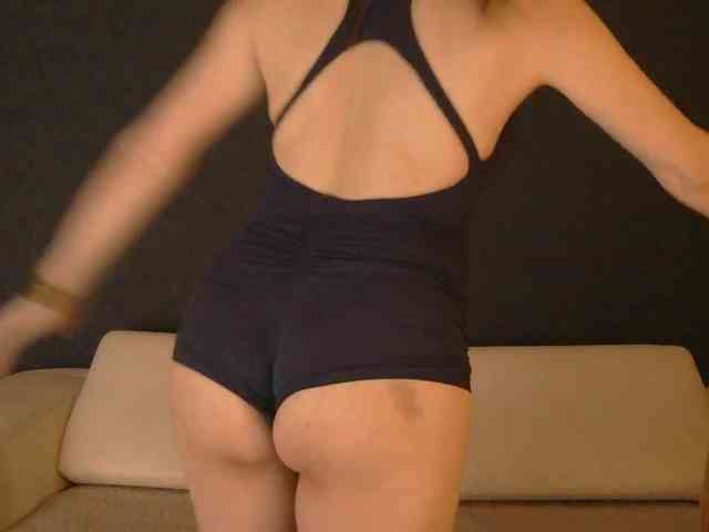 striptease online RoxySkyBlue