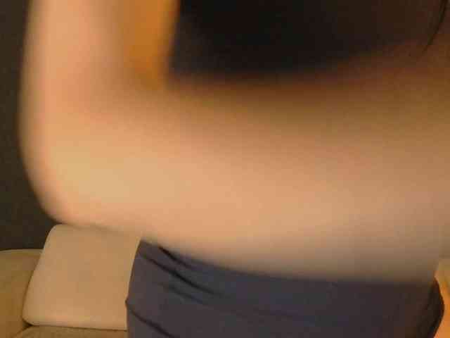 WhiteQueen888 webcam