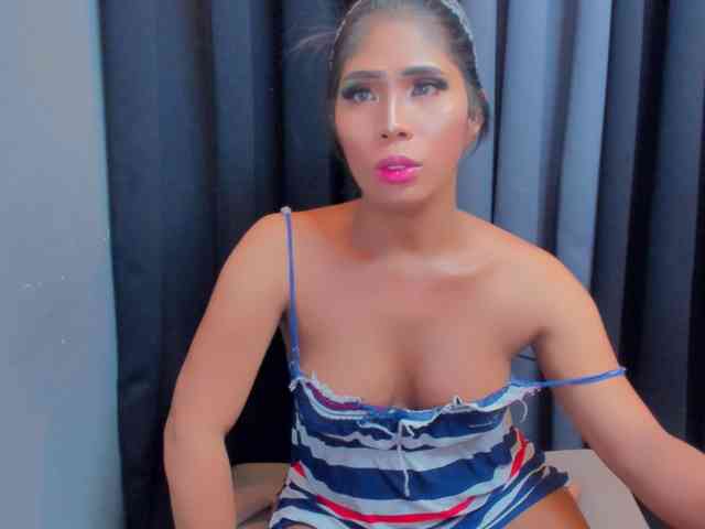 sexydommxxx Live Webcam on {site_name}