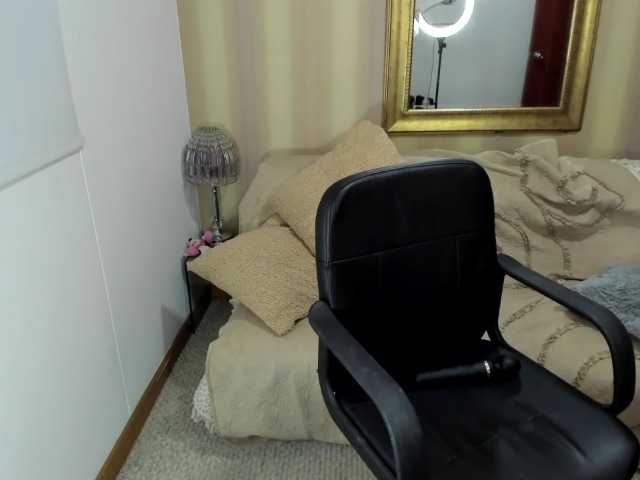  MerryColin chat room