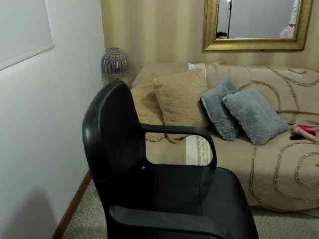MerryColin webcam