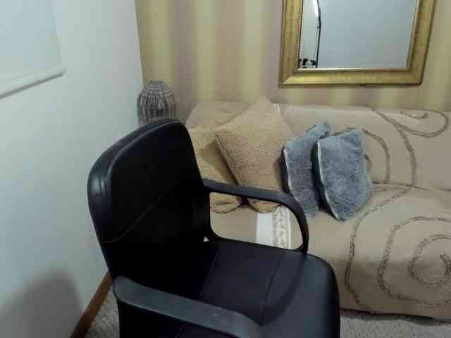 MerryColin webcam