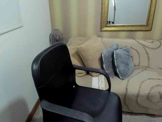 MerryColin webcam