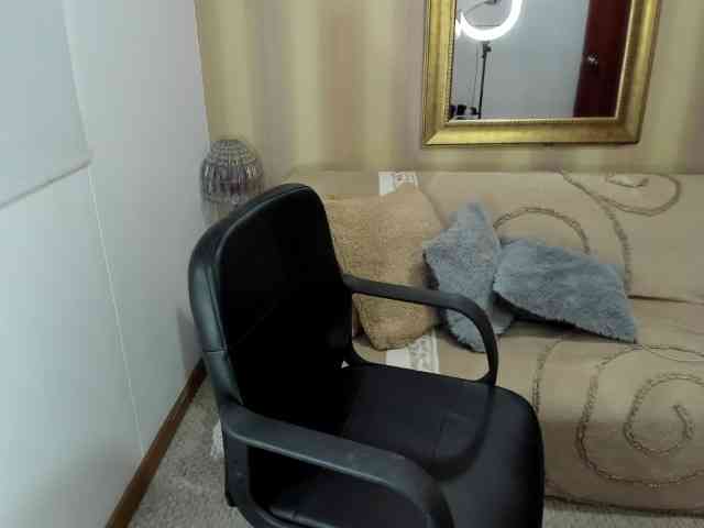 MerryColin webcam