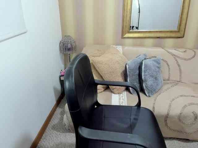 MerryColin webcam