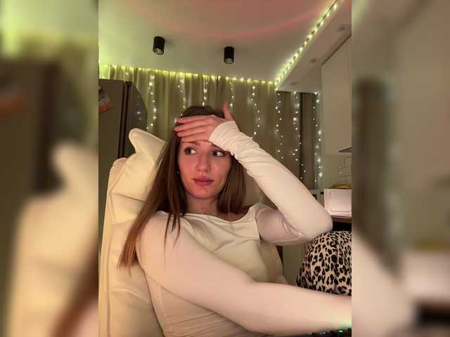 EnlivenLuv's BongaCams show and profile