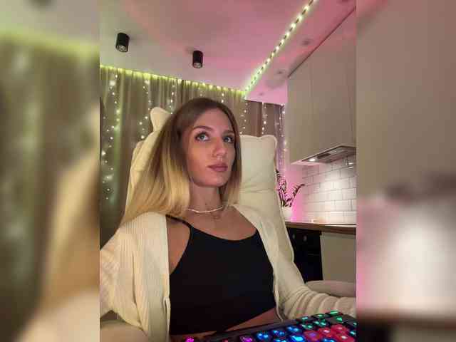EnlivenLuv webcam