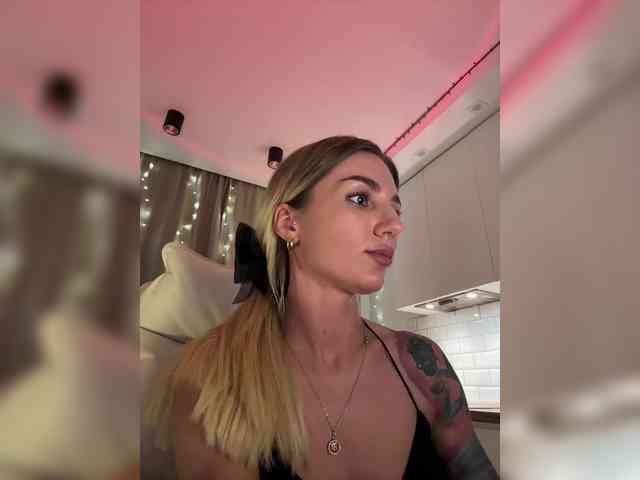 EnlivenLuv webcam