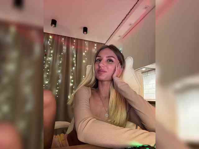 EnlivenLuv webcam