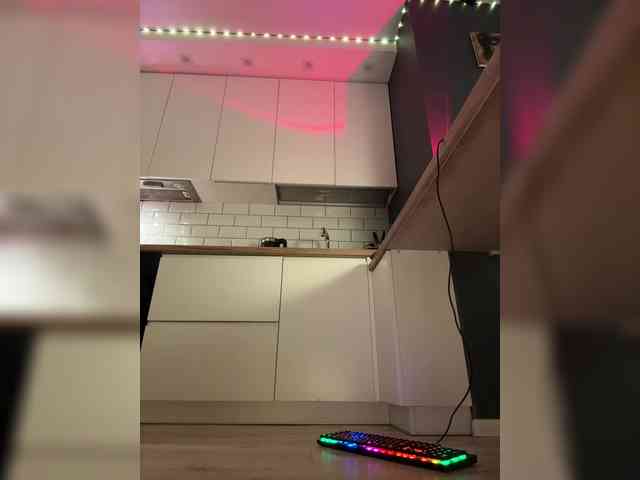 EnlivenLuv webcam