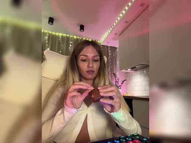 EnlivenLuv webcam