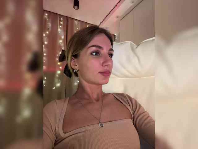 EnlivenLuv webcam
