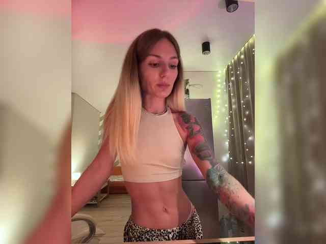 EnlivenLuv webcam
