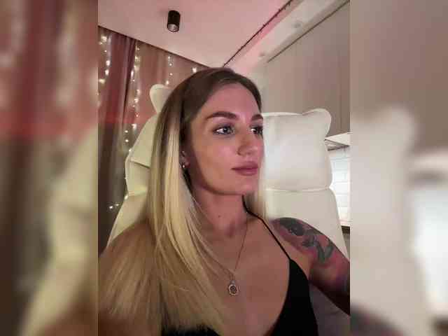 EnlivenLuv webcam