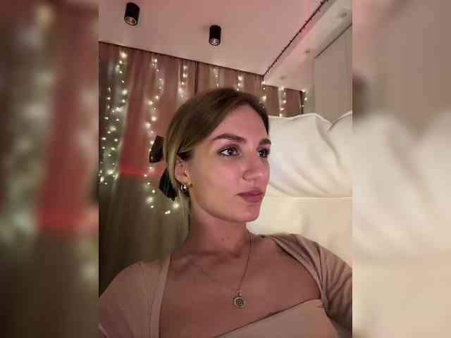 EnlivenLuv webcam