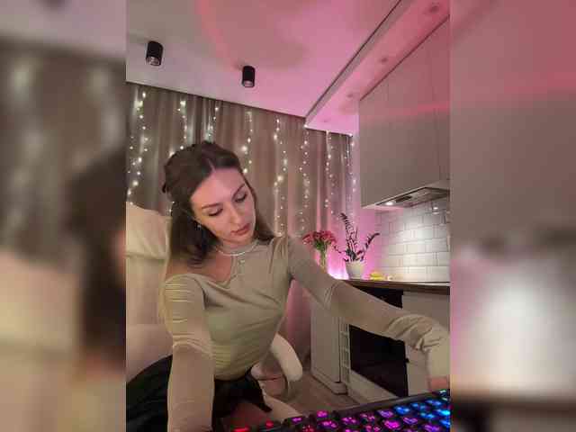 EnlivenLuv webcam