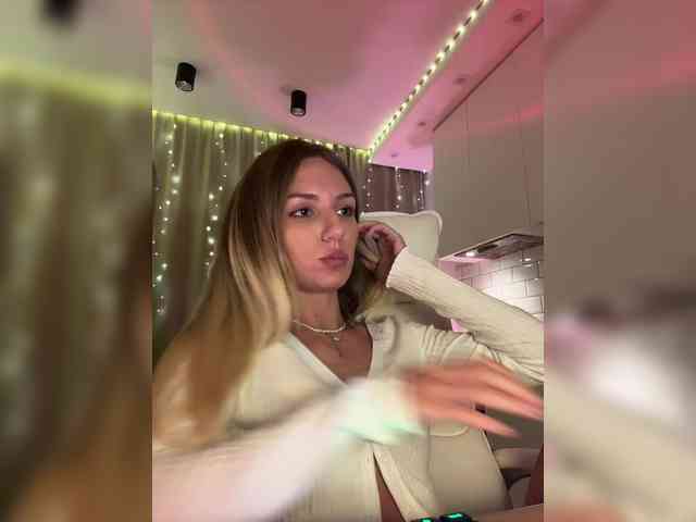 EnlivenLuv webcam