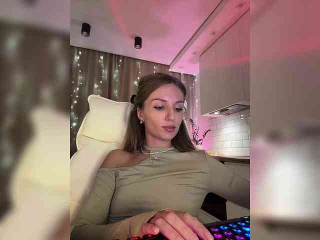 EnlivenLuv webcam