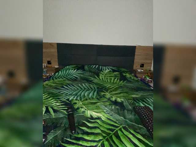 Adel-696's BongaCams show and profile