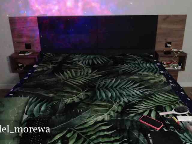 Adel_morewa webcam