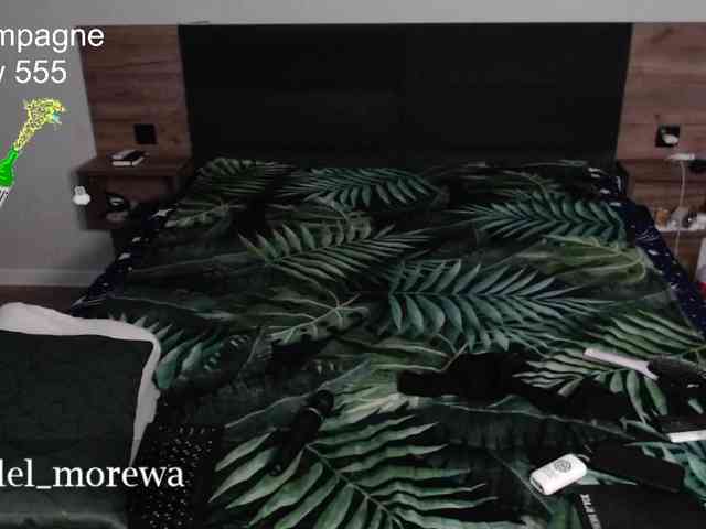 Adel_morewa webcam