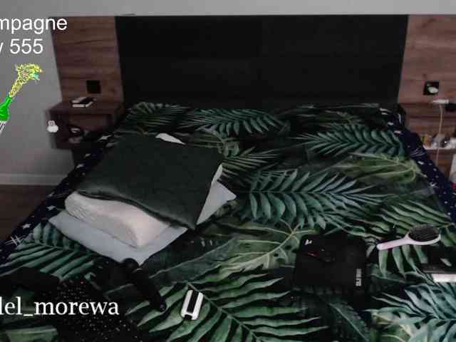Adel_morewa webcam