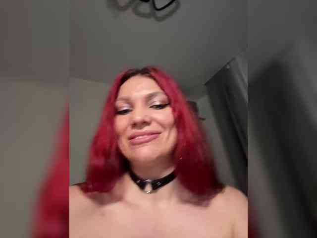 Adel_morewa webcam