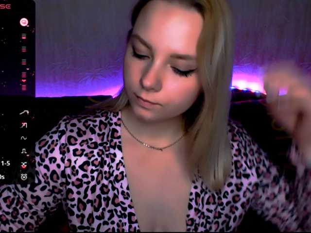 ORNELLAMUTTY's BongaCams show and profile