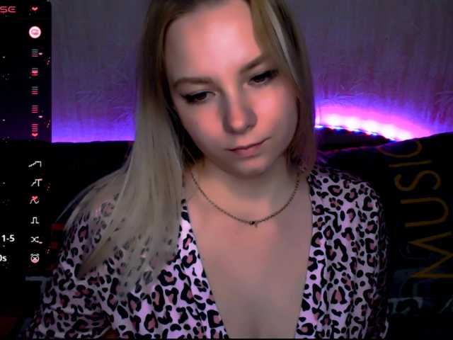 ORNELLAMUTTY's BongaCams show and profile