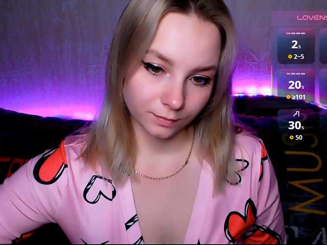 ORNELLAMUTTY's BongaCams show and profile