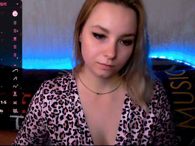 ORNELLAMUTTY's BongaCams show and profile