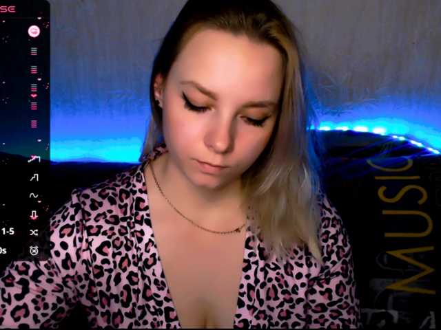 ORNELLAMUTTY's BongaCams show and profile