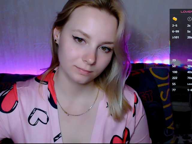 ORNELLAMUTTY's BongaCams show and profile