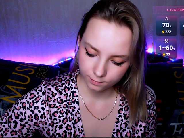 ORNELLAMUTTY's BongaCams show and profile